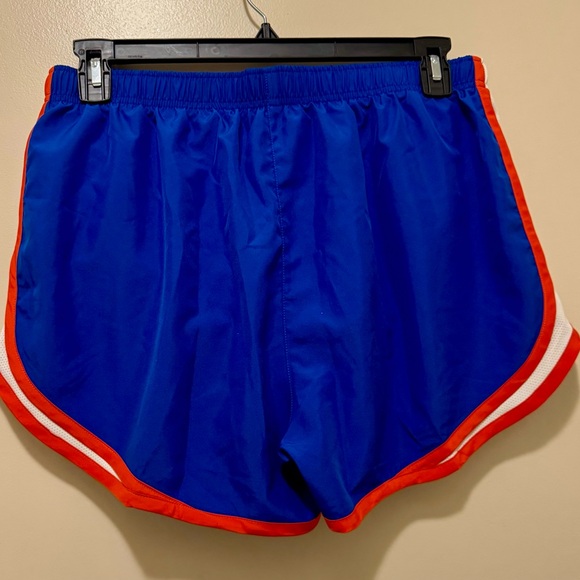 Nike Women's Florida Gators Shorts - Picture 2 of 4